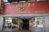 Palace Pawn