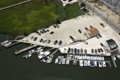 Captain Robbins Fishing Center