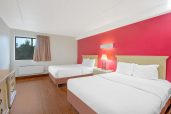 SkyLight Inn And Suites