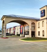 Executive Inn And Suites